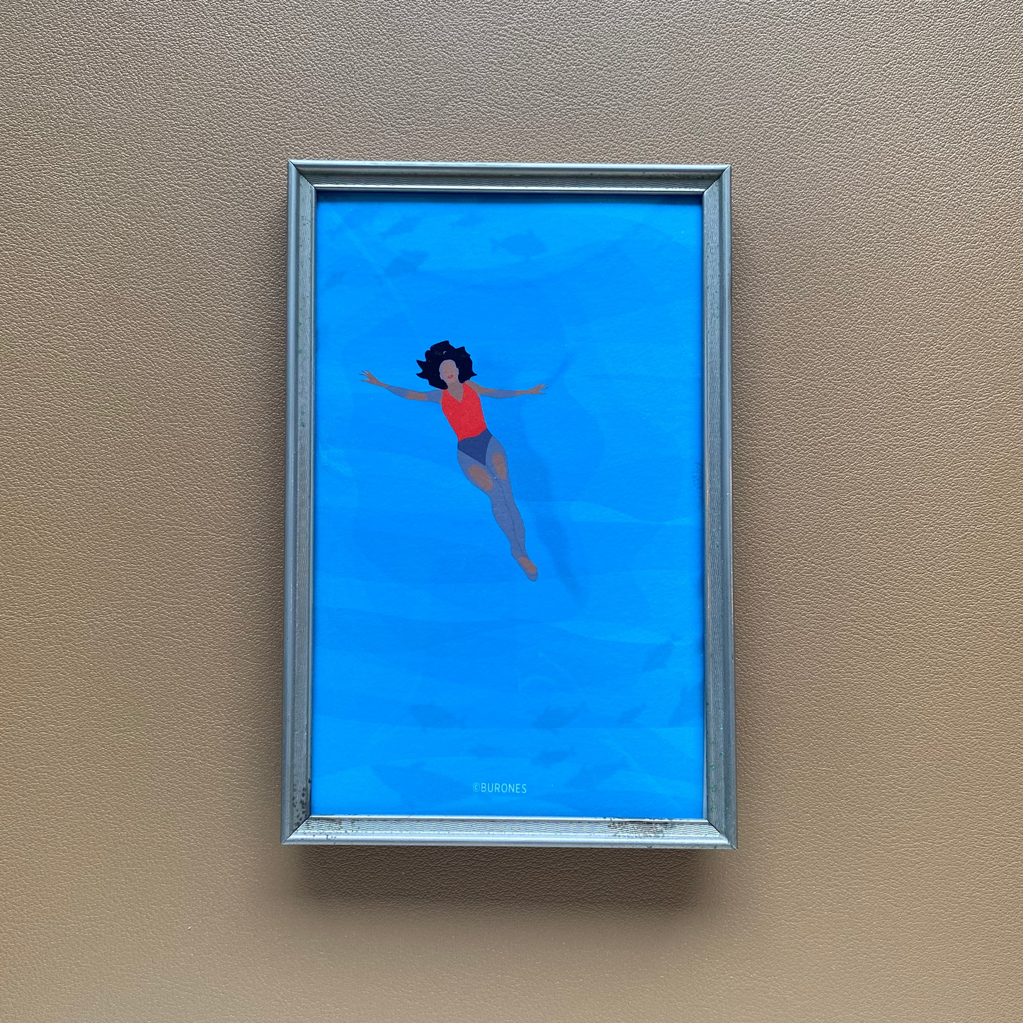 Loslaten artprint in vintage lijstje met bolglas